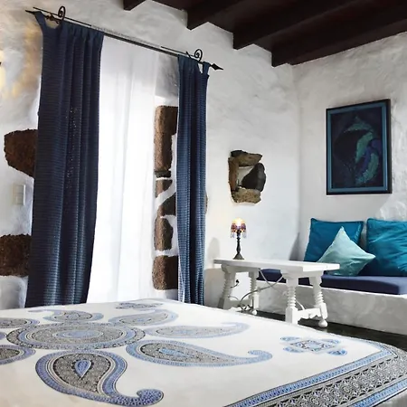 Daire Stylish Getaway With Secluded Patio In Lava *